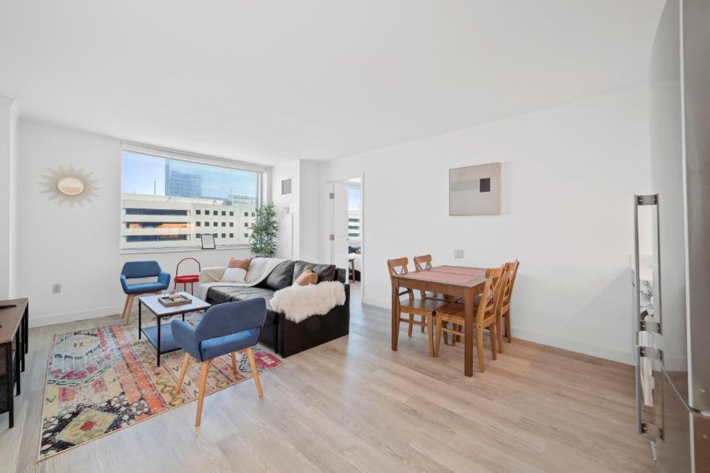 2Br Condo On The Boardwalk With 3 Baths Cozysuites 애틀랜틱시티 외부 사진