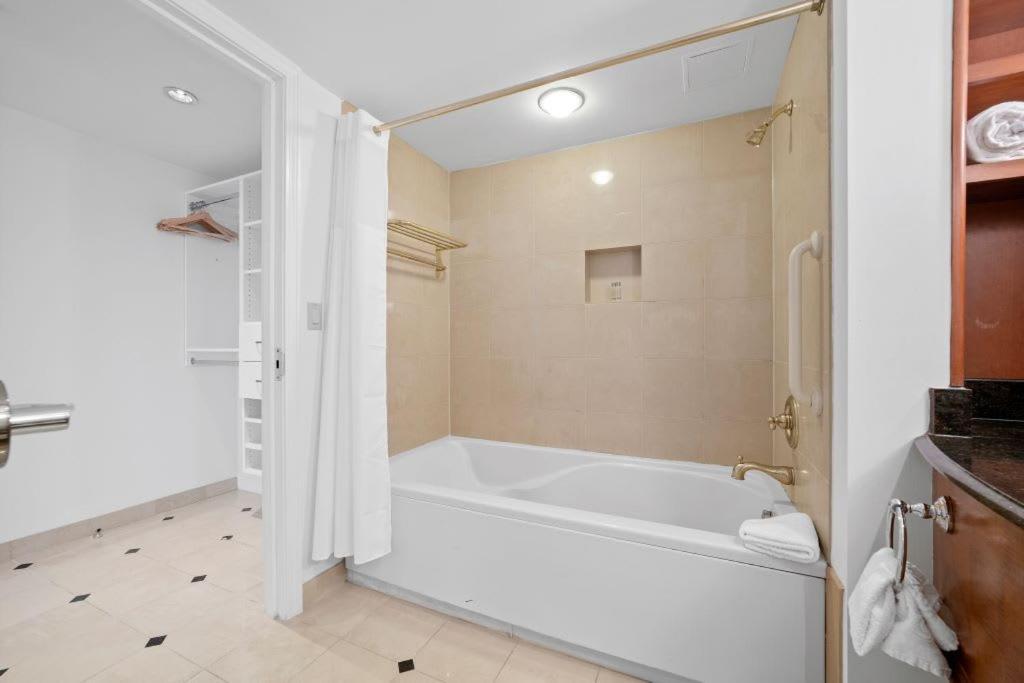 2Br Condo On The Boardwalk With 3 Baths Cozysuites 애틀랜틱시티 외부 사진